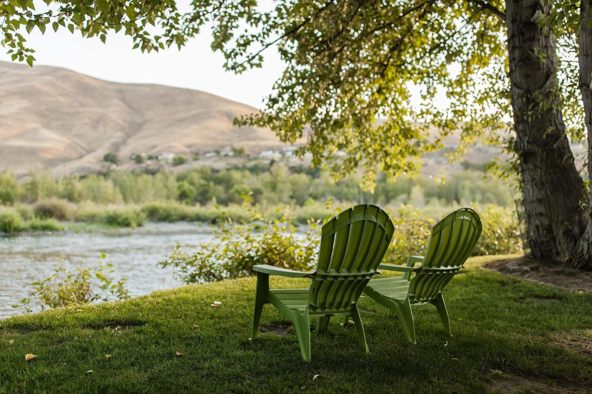 Warm Springs Inn & Winery Sunnyslope Exteriör bild
