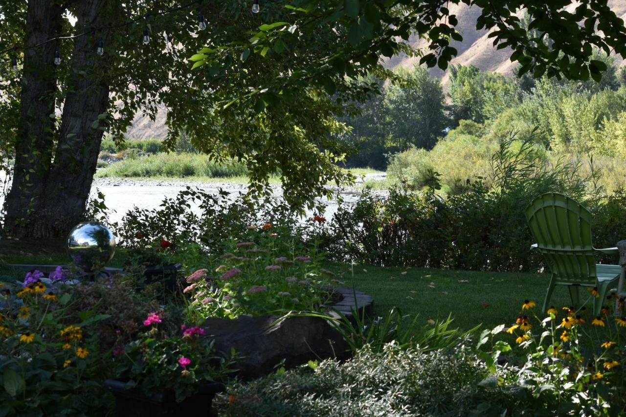 Warm Springs Inn & Winery Sunnyslope Exteriör bild